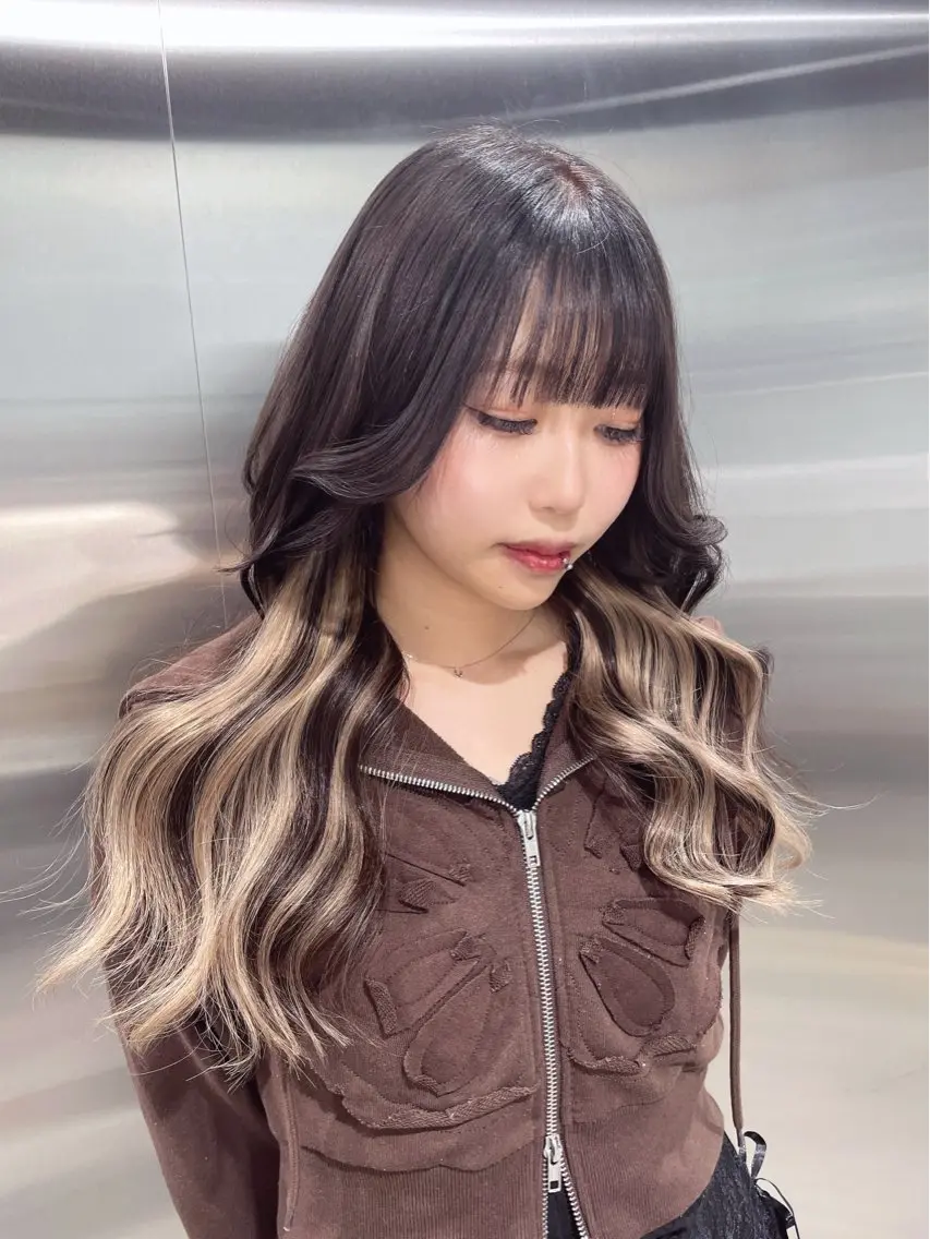 ミディアム カラー シールエクステ ベージュカラー エクステ ヘアカラー エクステ 💗ROSEL／ KUREA💗のヘアスタイル