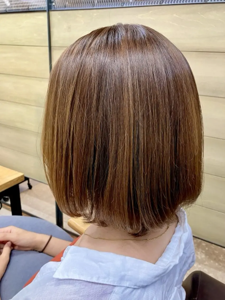 ショート カラー 小松 哲成のヘアスタイル