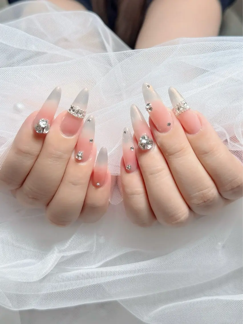 ネイル アートネイル 韓国ネイル 持ち込み ワンホンネイル ハンドネイル Lenie Nail Salonのネイルデザイン