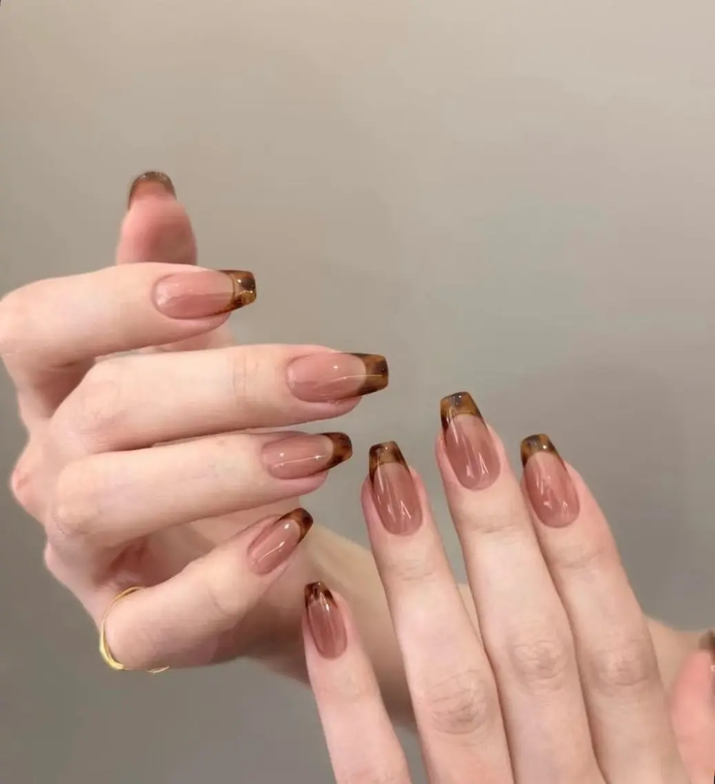ネイル 持ち込み Pretty J (長さ出し専門店)のネイルデザイン