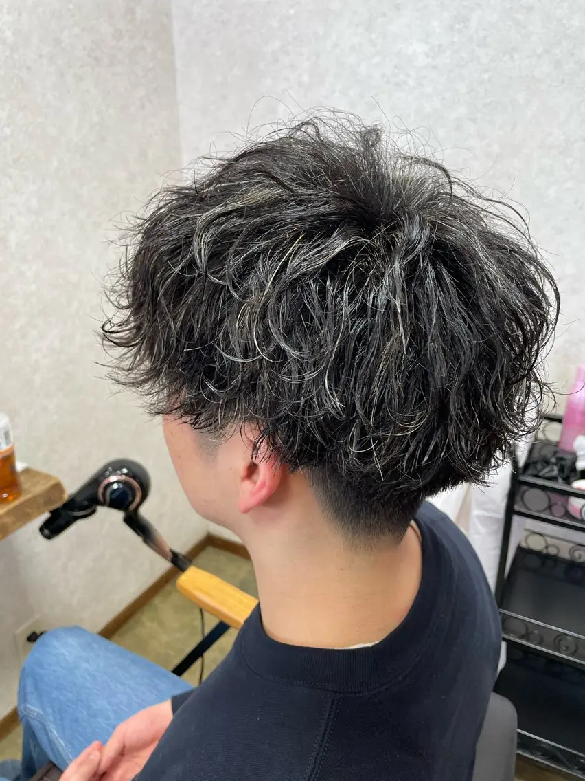 波巻き🌊ツイストスパイラル🌀メンズパーマ✨️の写真