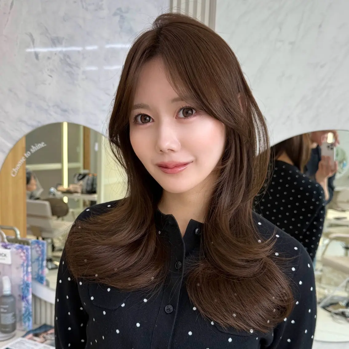 セミロング カラー 似合わせレイヤー/ 透明感カラーのヘアスタイル