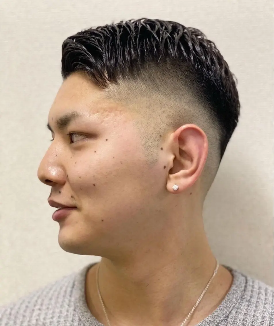 💈フェード＋シャンプー＋セット💈持ちもよくかっこいい流行りの髪型です、イメチェンにもなるのでぜひ🔥の写真