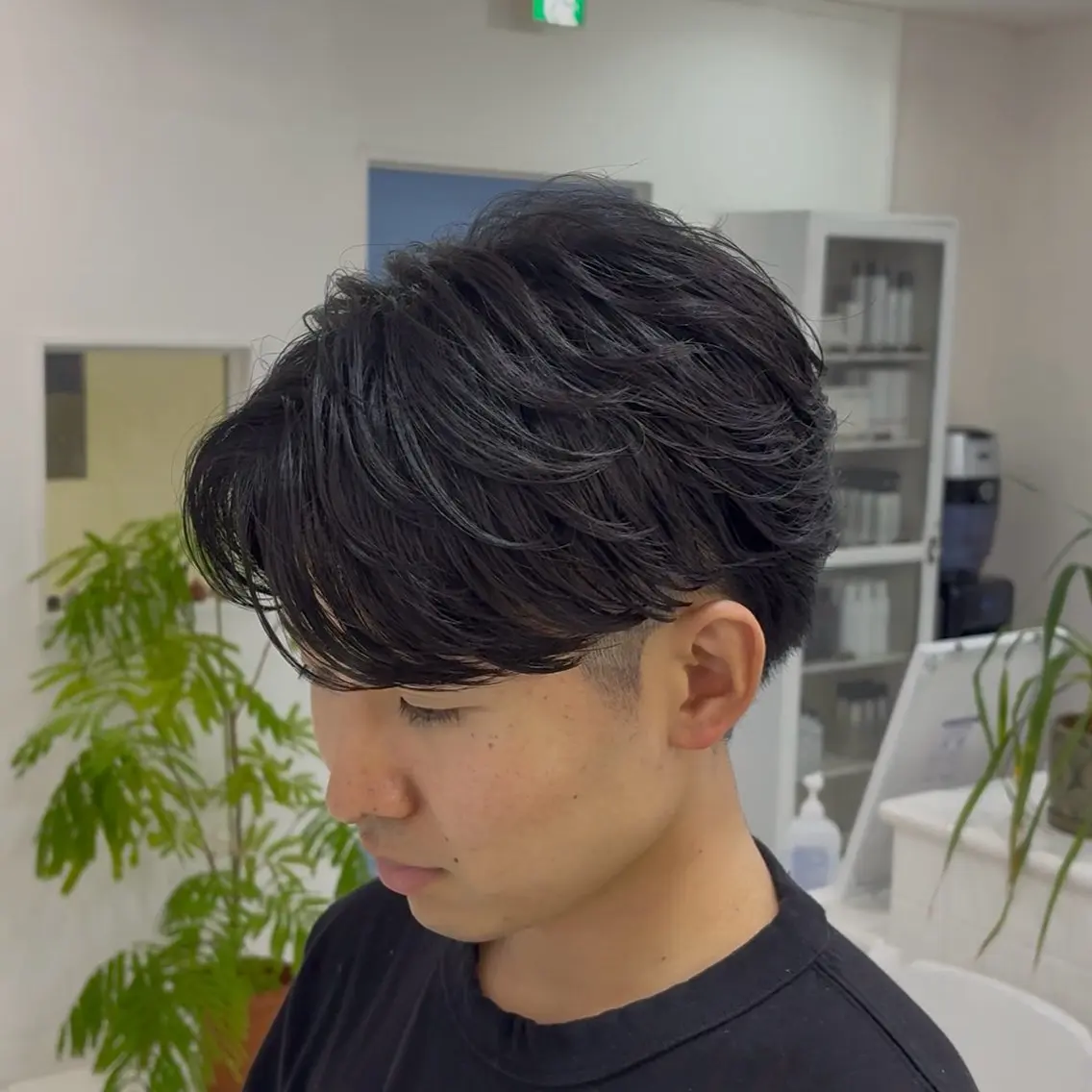 パーマ メンズ フェザーパーマ メンズパーマ カット パーマ 阿部 渓太のヘアスタイル