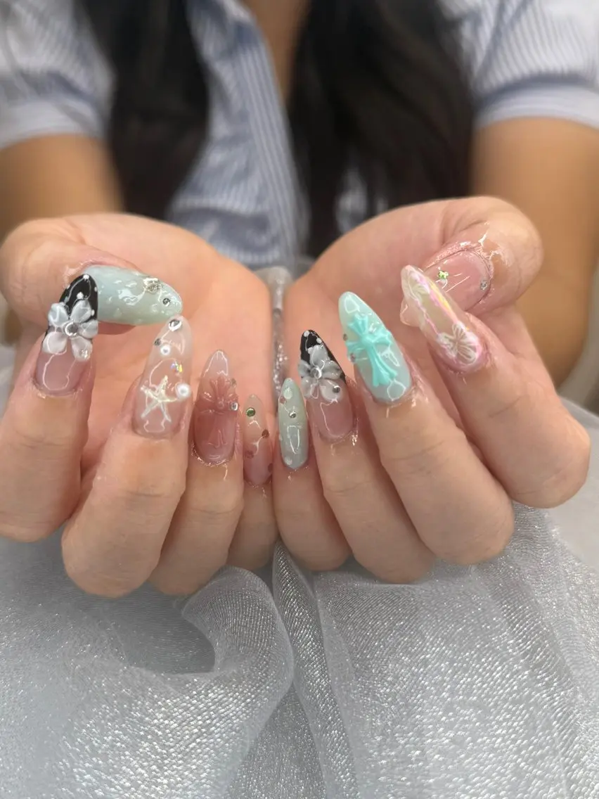 ネイル フットネイル 氷ネイル・うるうるネイル マットネイル ニュアンスネイル リボン ハンドネイル Akina Nailのネイルデザイン
