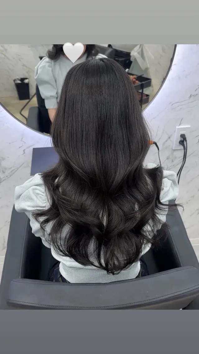 ロング カラー ブラウンカラー ダークブラウン ヘアカラー トリートメント カット¥1100 ✂️MIUのヘアスタイル