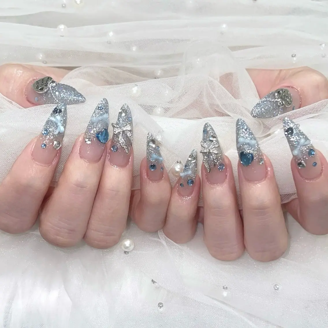 ネイル ハンドネイル 🧁fein. nana🩵のネイルデザイン