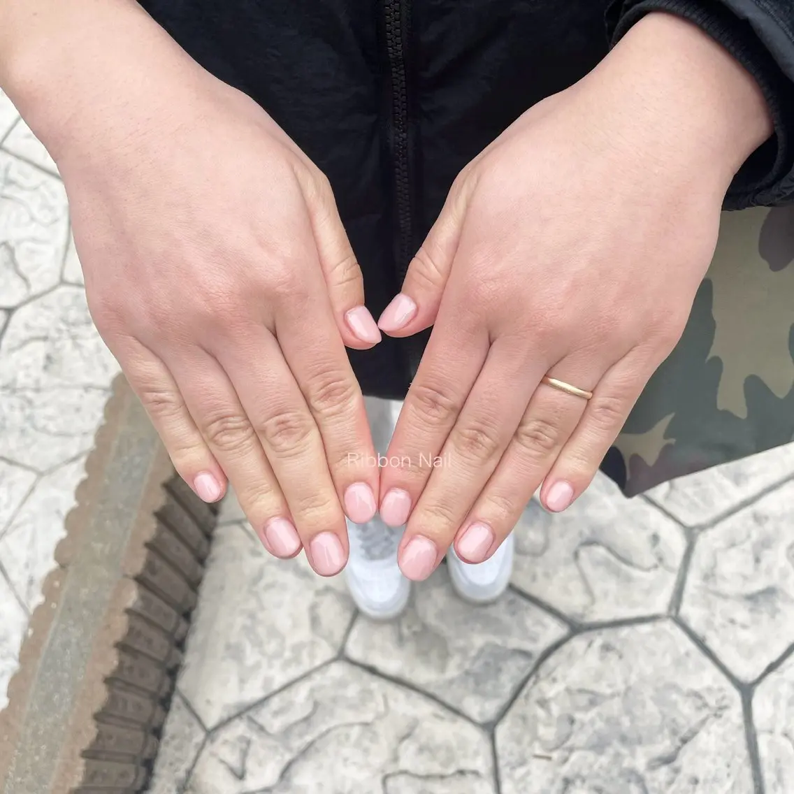 ネイル ワンカラーネイル ピンク ピンクベージュ Nail Ambra Fusamiのネイルデザイン
