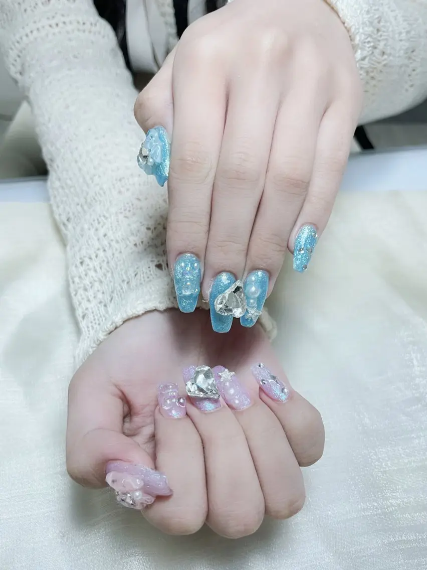 ネイル Amina nail salonのネイルデザイン