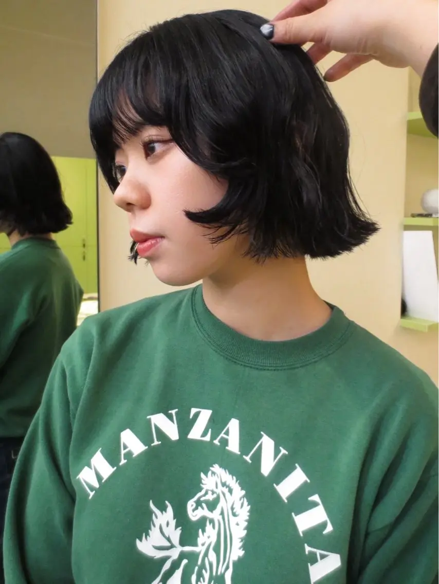 ミニボブモデル  土曜日19:30~☀️(トリートメント無料)の写真