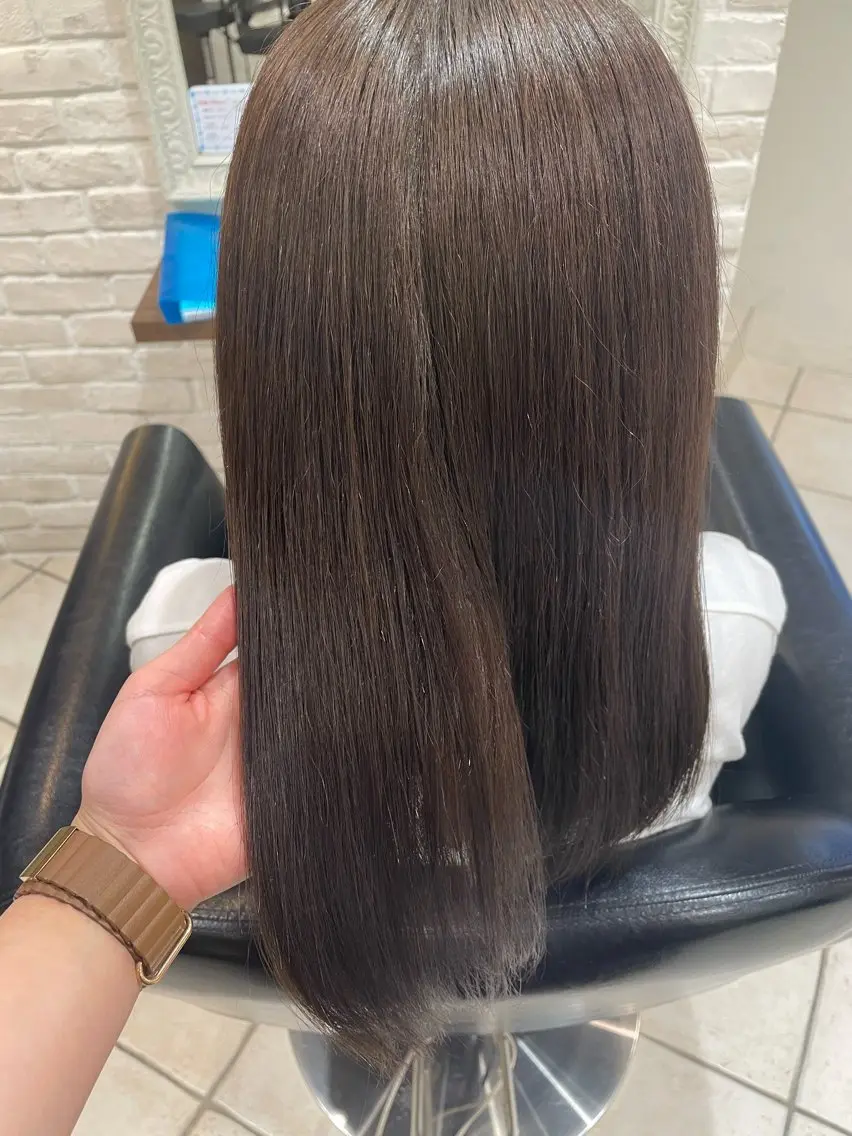 カラー ブリーチ ブラウンカラー 透明感カラー ブリーチなしカラー オリーブブラウン 🌼 misaki 🌼のヘアスタイル