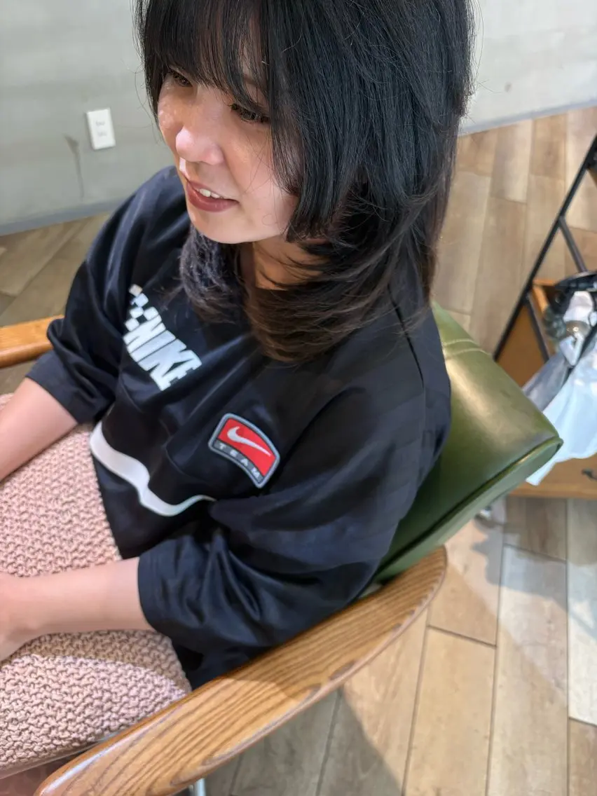 ミディアム カット 鮫島海斗☆レイヤー☆ ケアブリーチのヘアスタイル