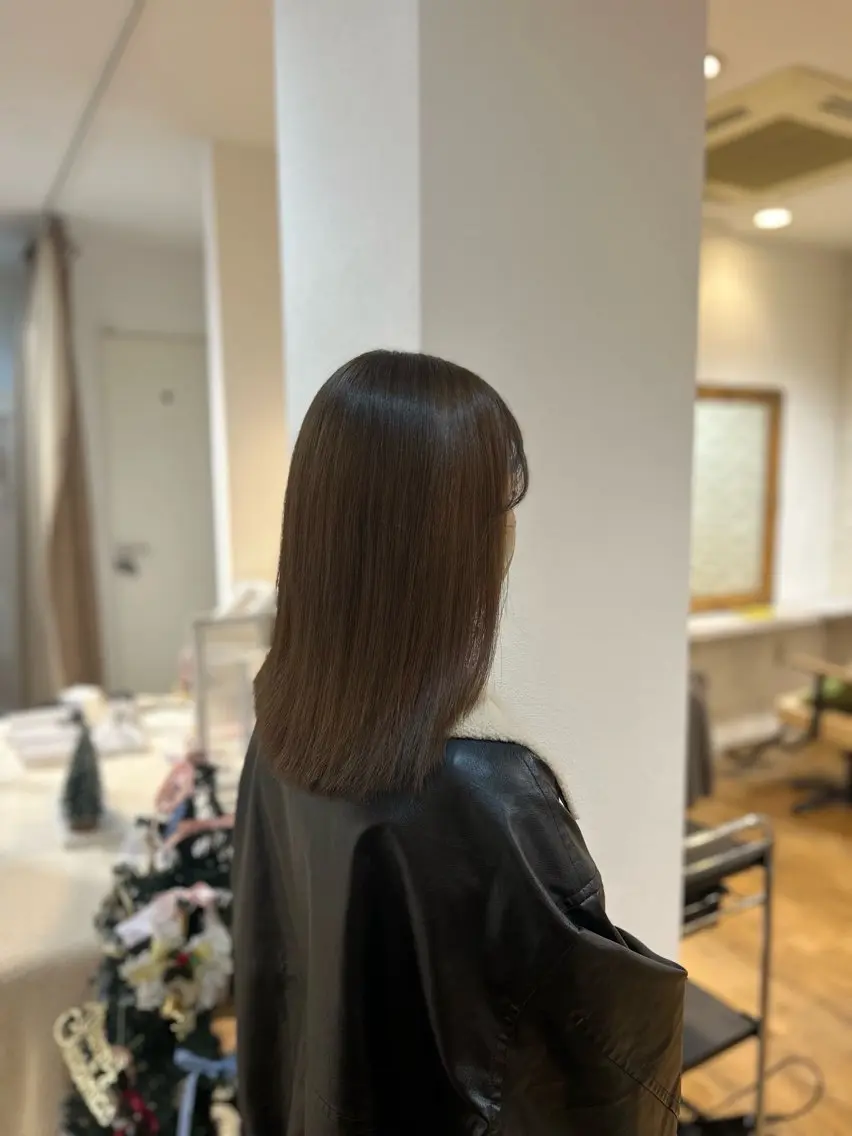 カラー 川原 陽和のヘアスタイル