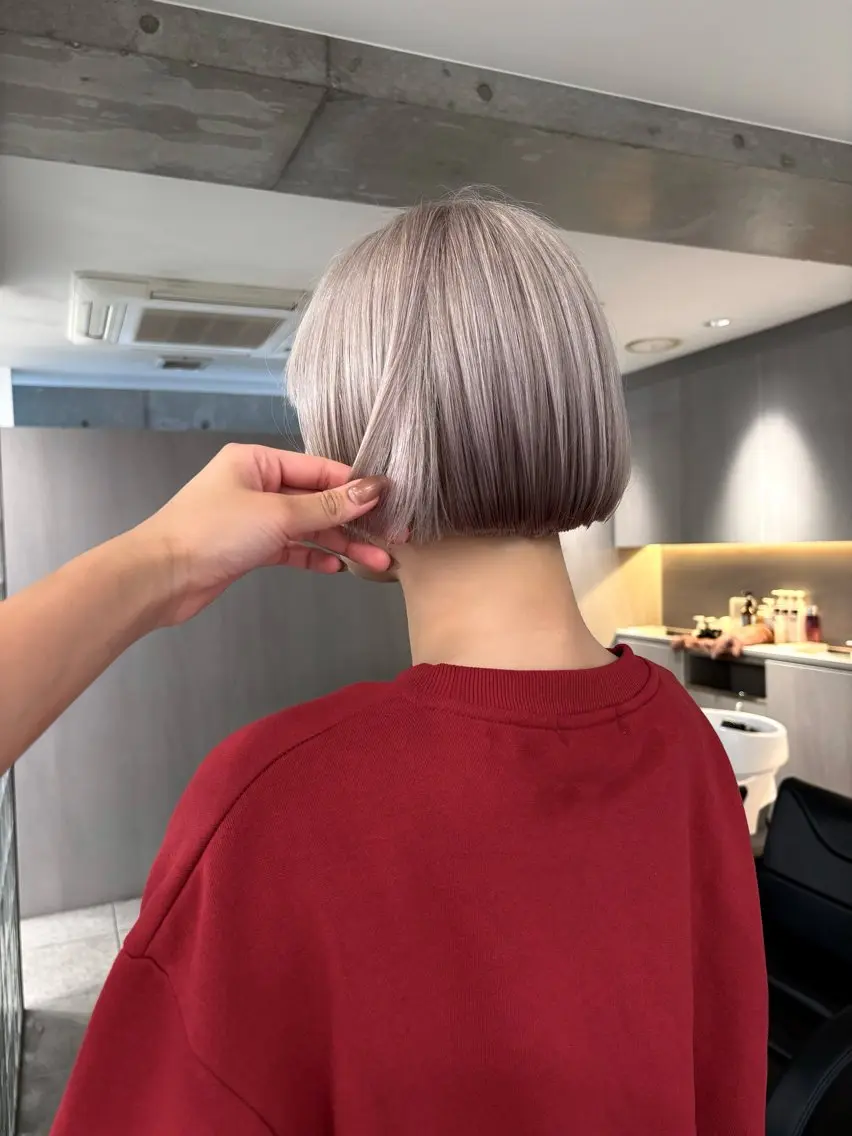 ショート カラー 🫧透明感カラー/ cinq/ゆり🌺のヘアスタイル