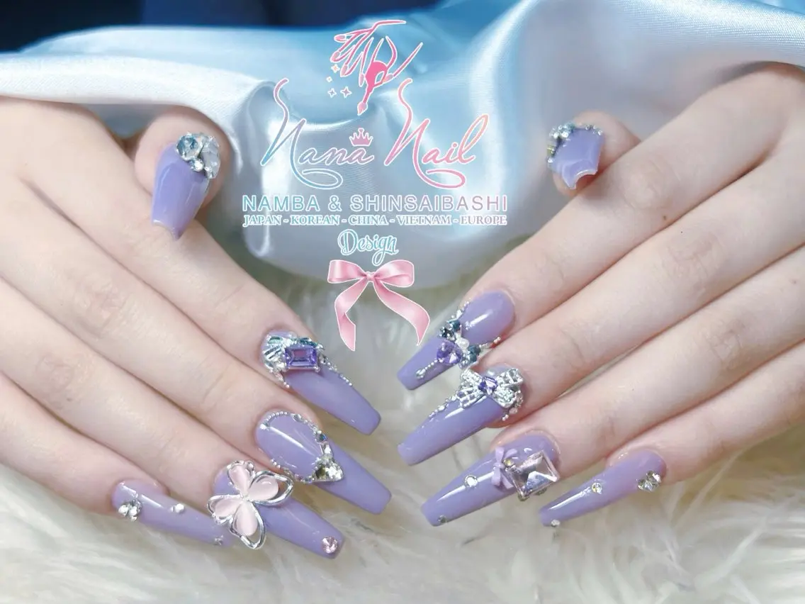 ロング ハンドネイル Linanail Nambaのマツエク・マツパデザイン