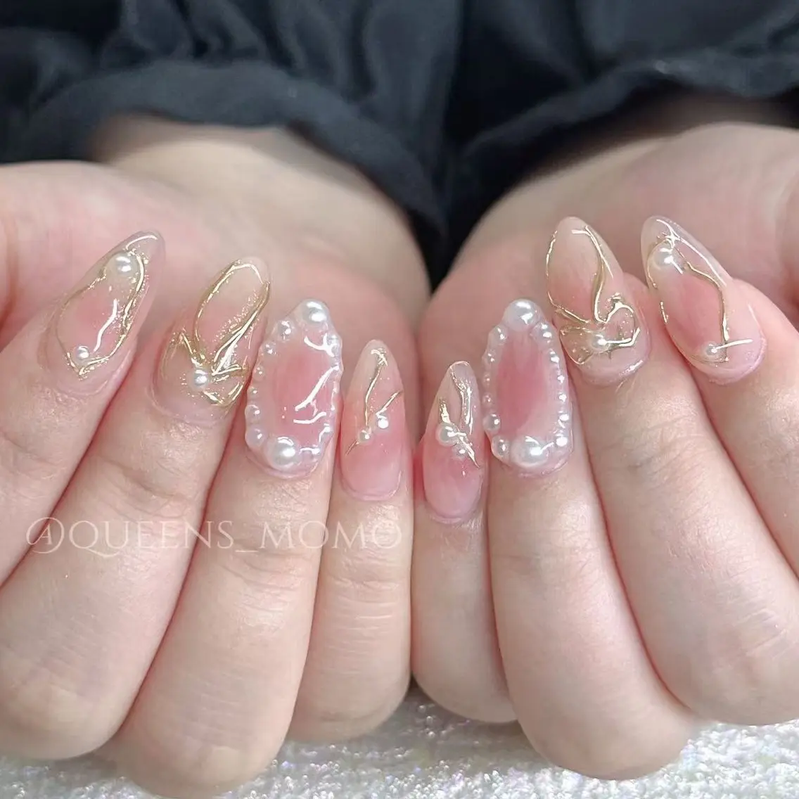 ネイル ハンドネイル Queens ひなのネイルデザイン
