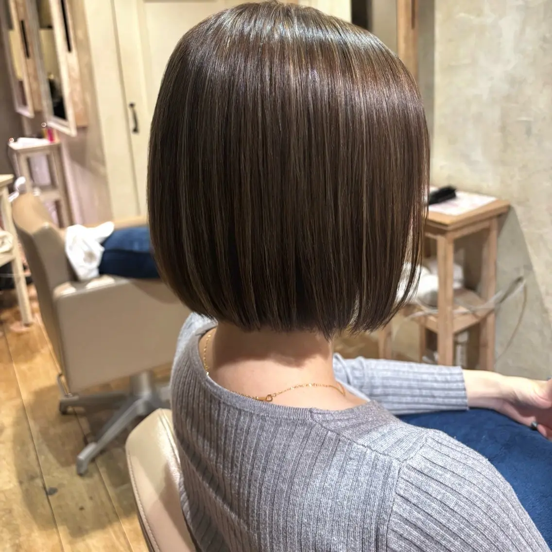 ショート カラー ハイライトカラー ボブ ハイライト ヘアカラー 村上陽菜乃/レイヤ ー/透明感カラーのヘアスタイル