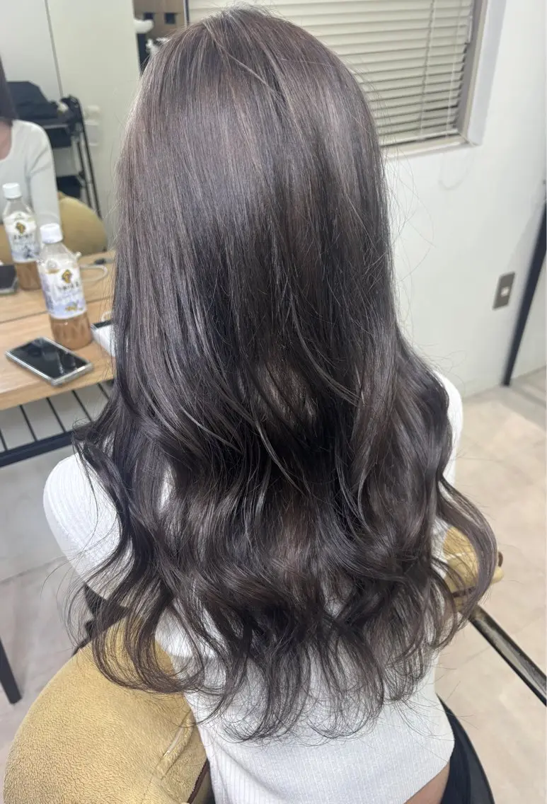 ロング ヘアカラー ️🩵RINKA/ 艶color🩵のヘアスタイル
