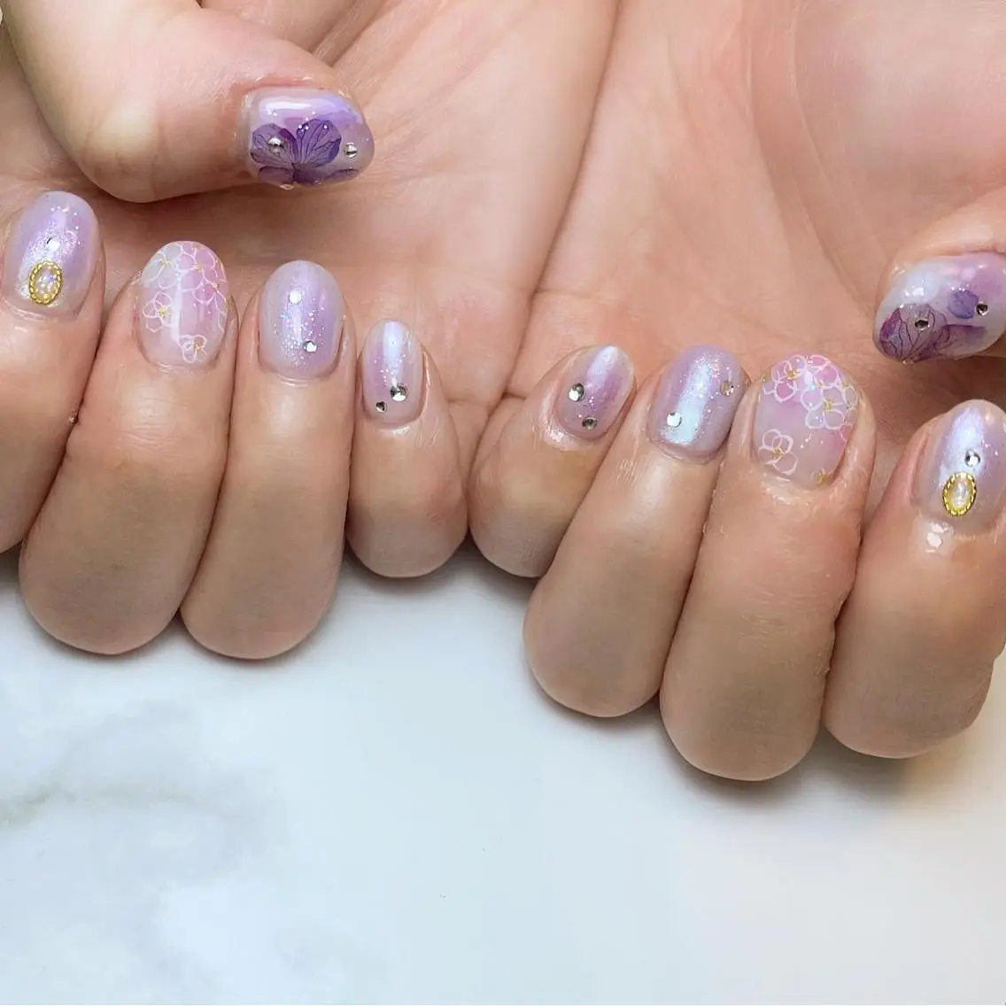 ネイル ハンドネイル ameria meguのネイルデザイン