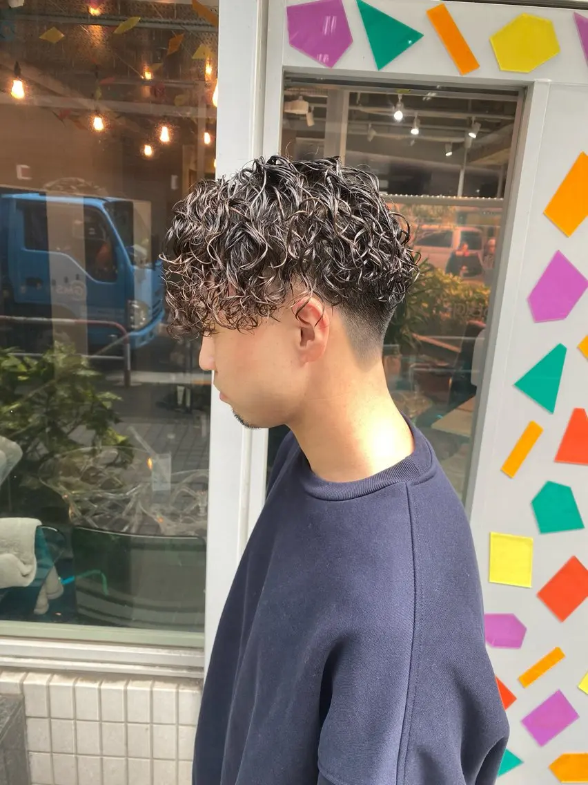 《🔥HAYATO指名限定🔥》カット+ケアツイストスパイラルパーマ+マイクロバブルの写真