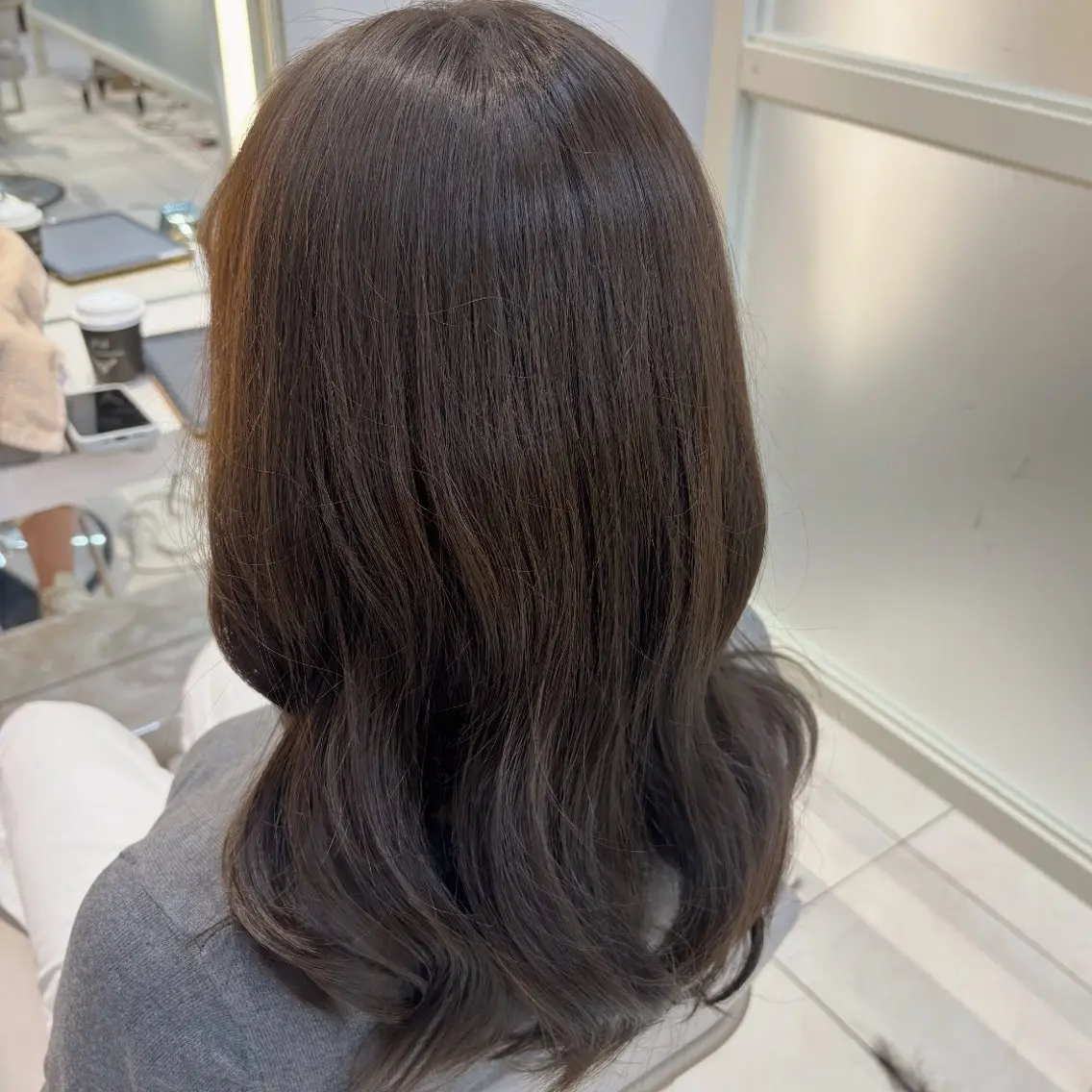 ミディアム カラー ヘアカラー トリートメント yuria/ 透明感カラーのヘアスタイル