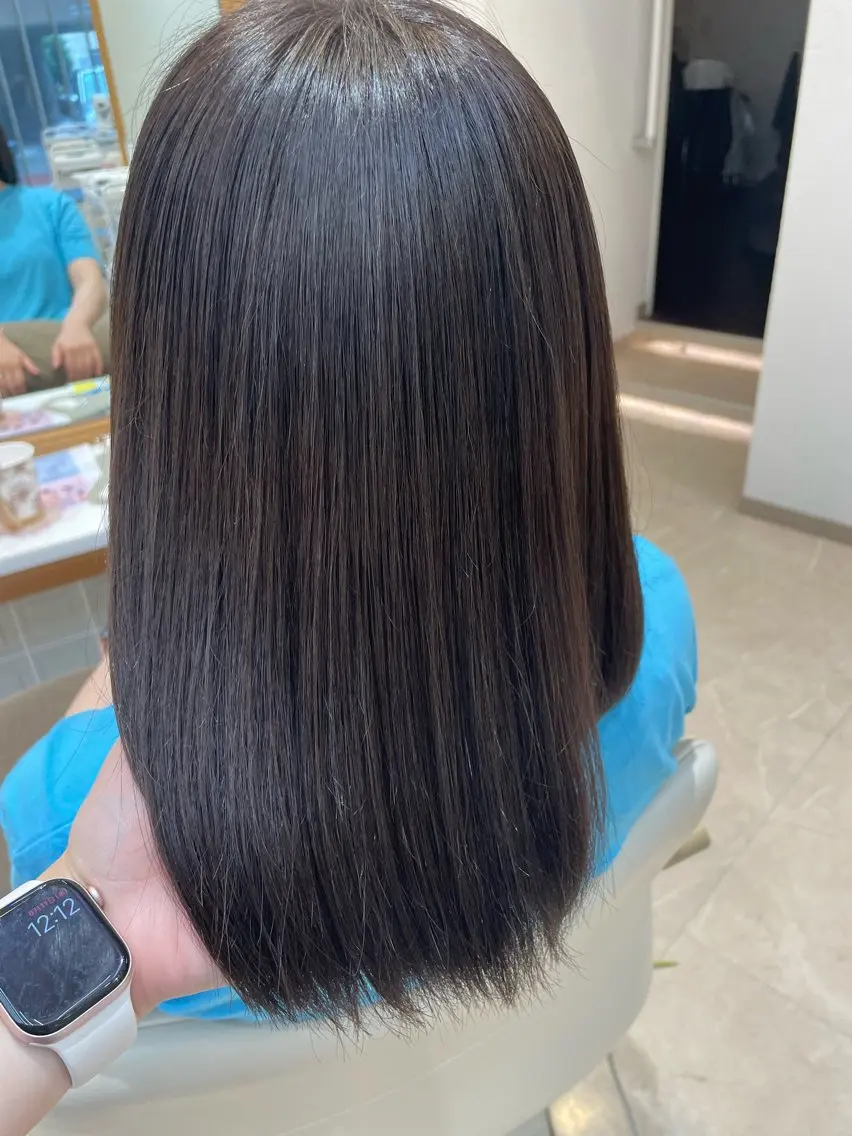 ミディアム カット ヘアカラー 髪質改善ケア/透明感 カラー伊藤 千尋のヘアスタイル