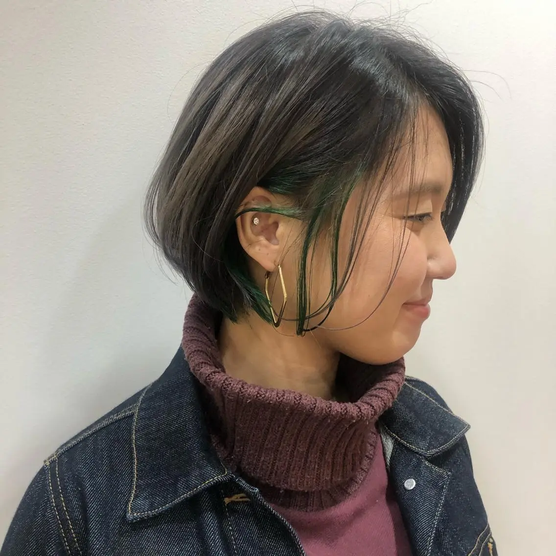 ショート 顔周りの垢抜けヘア 立山あいりのヘアスタイル