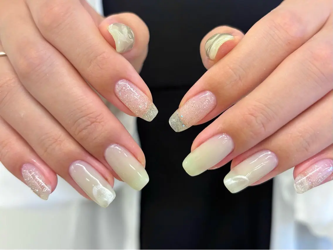 ネイル マグネットネイル ニュアンスネイル ハンドネイル ネイルサロン hotoriのネイルデザイン