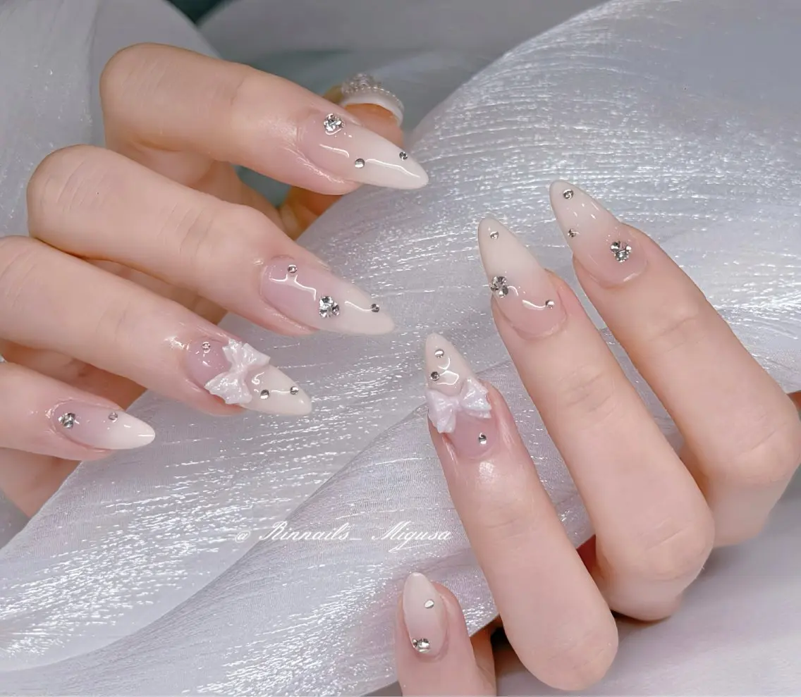 ミディアム 韓国風ヘア RIN NAILS ᥫ᭡Migusaのネイルデザイン