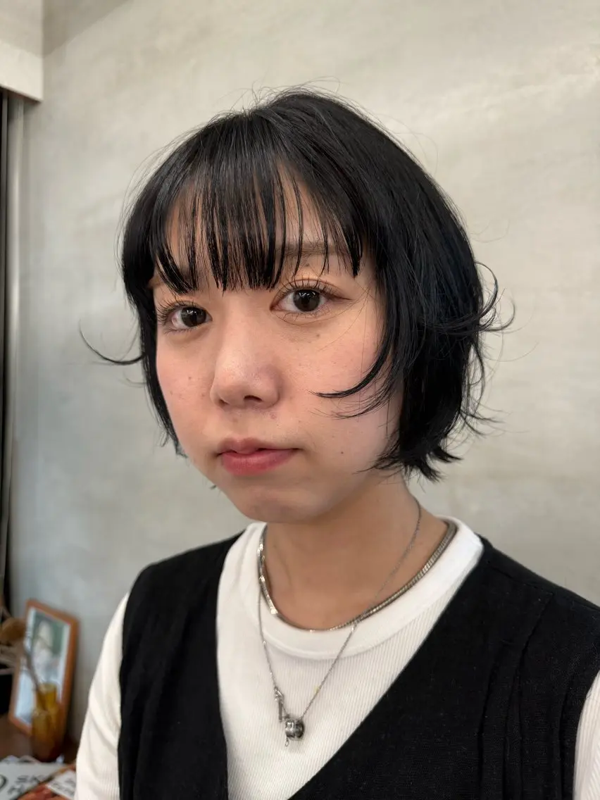 ショート カラー カット ヘアカラー サカモト ナオミのヘアスタイル