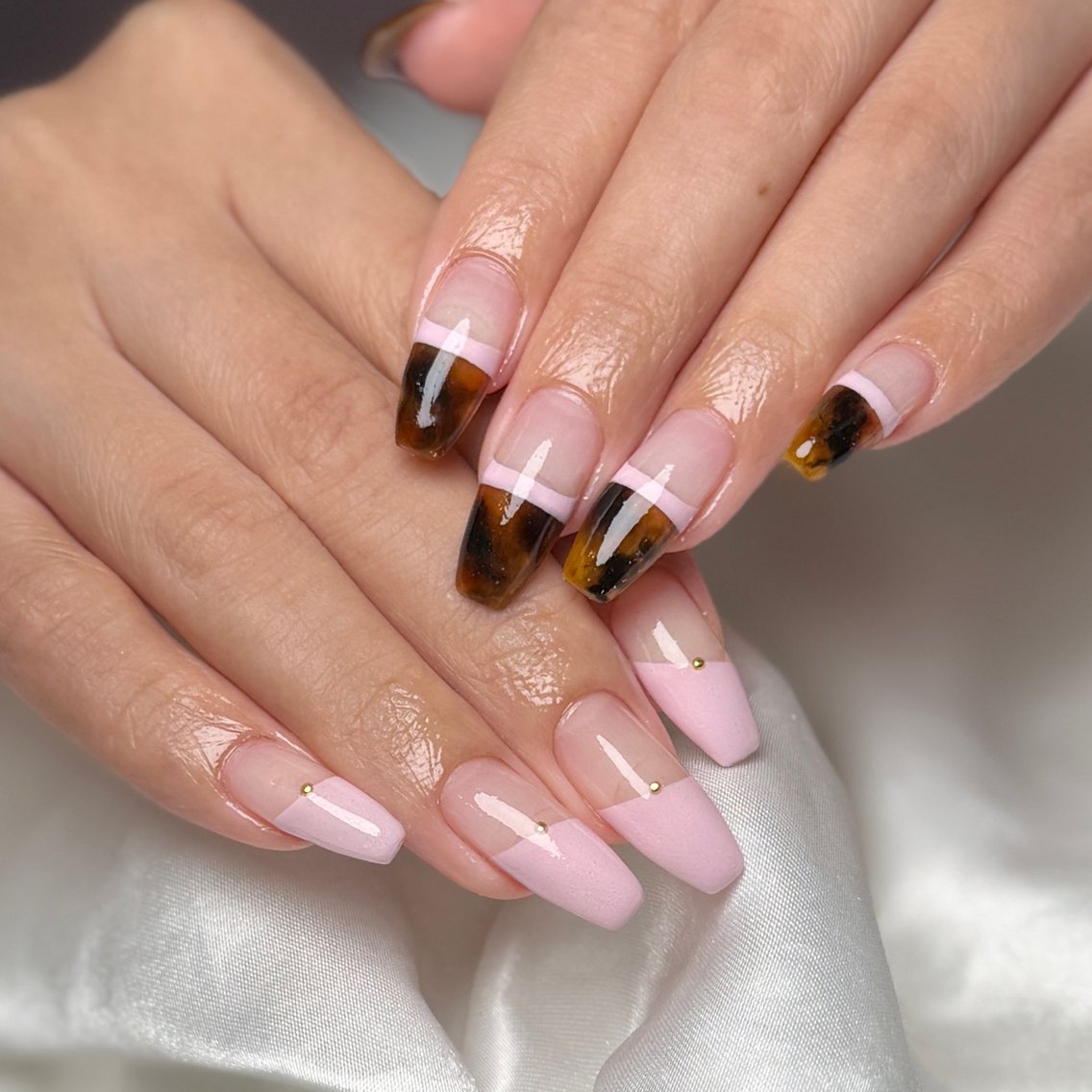 ネイル ブラウン チークネイル クリアネイル フレンチネイル グラデーション ハンドネイル 【nailsalon LaMeL】岡崎のネイルデザイン