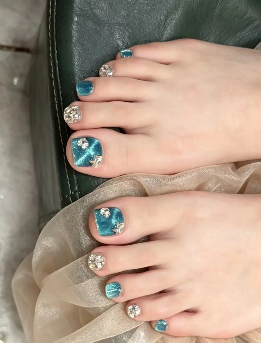 ネイル フットネイル Luvia Ginzaのネイルデザイン