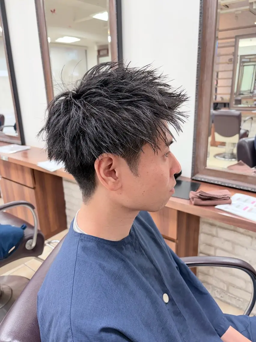 ショート 山口 寛生のヘアスタイル