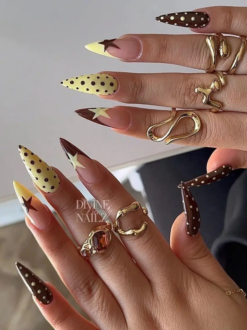 ネイル 韓国ネイル マグネットネイル 持ち込み Dyo Nail_Royalのネイルデザイン