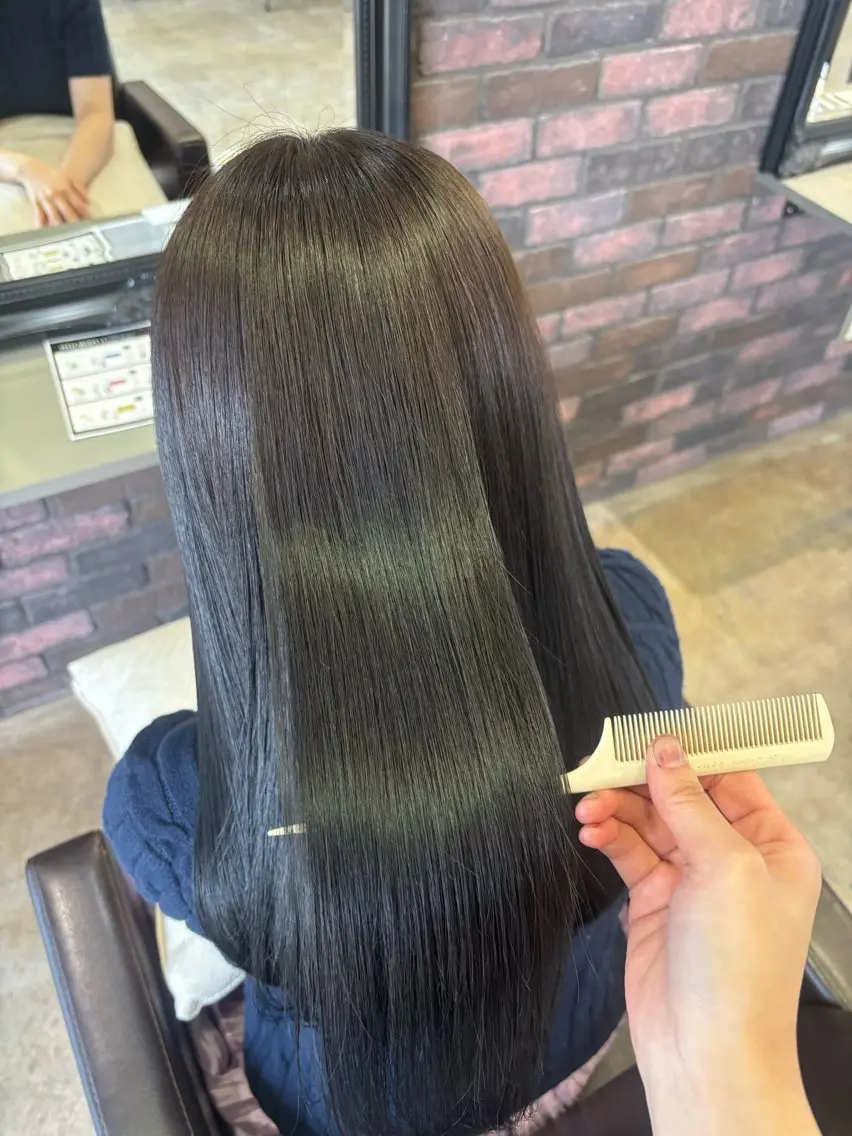 カラー 透明感カラー ここののヘアスタイル