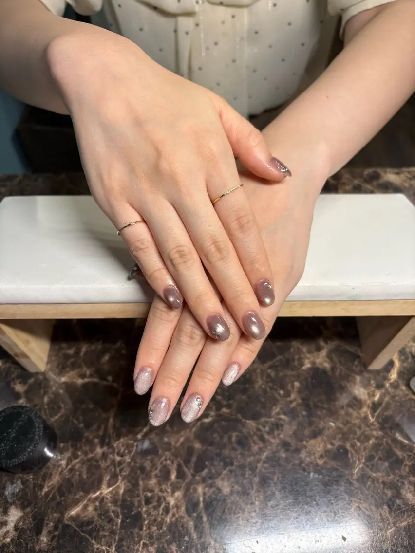 ネイル ハンドネイル IROHA Nail 烏丸店 木湖奈のネイルデザイン