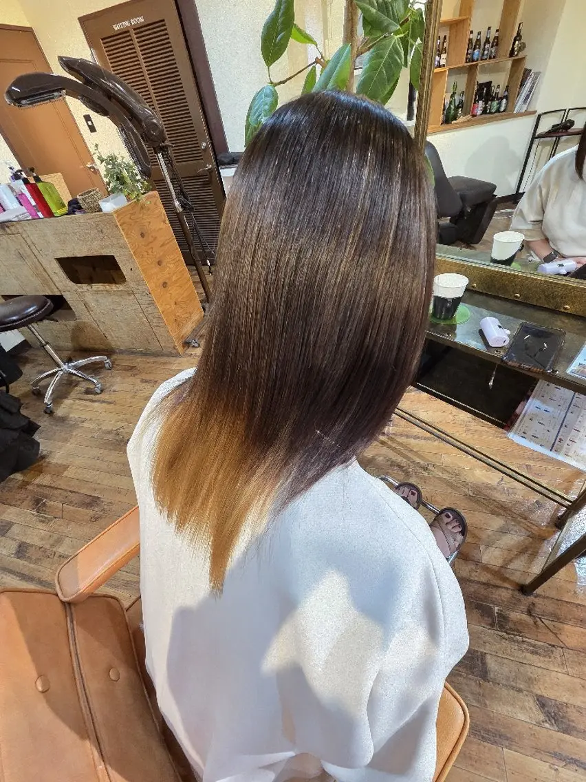 セミロング 縮毛矯正 縮毛矯正 トリートメント 近藤 那果のヘアスタイル