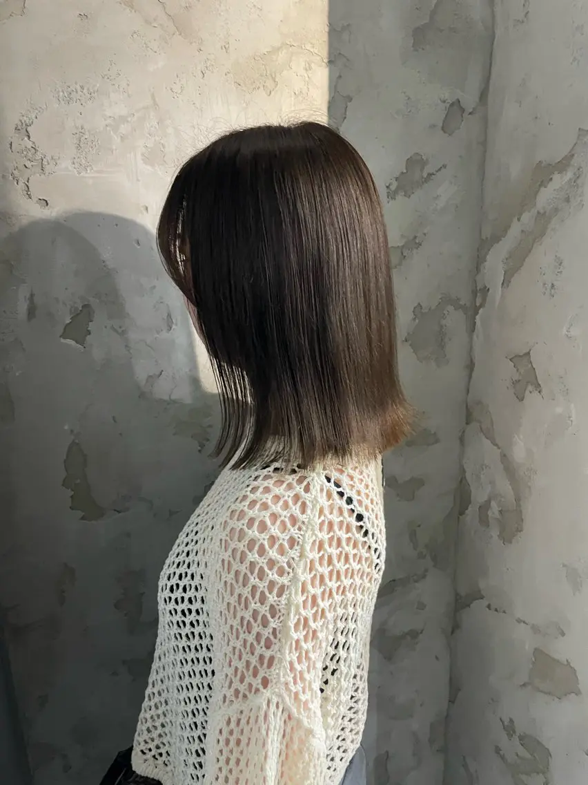 ミディアム ボブ 外ハネヘア カット shiba tomomiのヘアスタイル