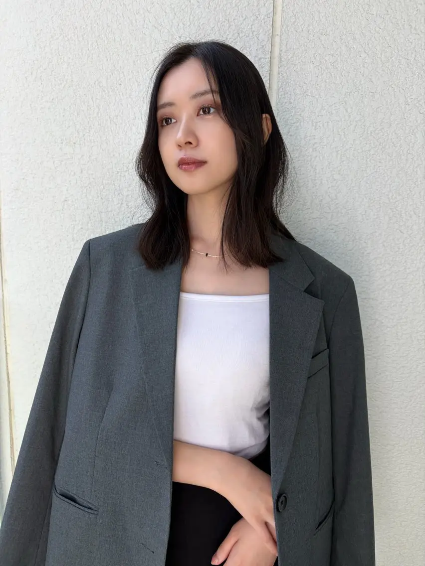 【新生活に向けたメンテナンスに✨️】似合わせカット➕オシャレ暗染め➕𝐀𝐮𝐣𝐮𝐚1STEPトリートメント✨️の写真