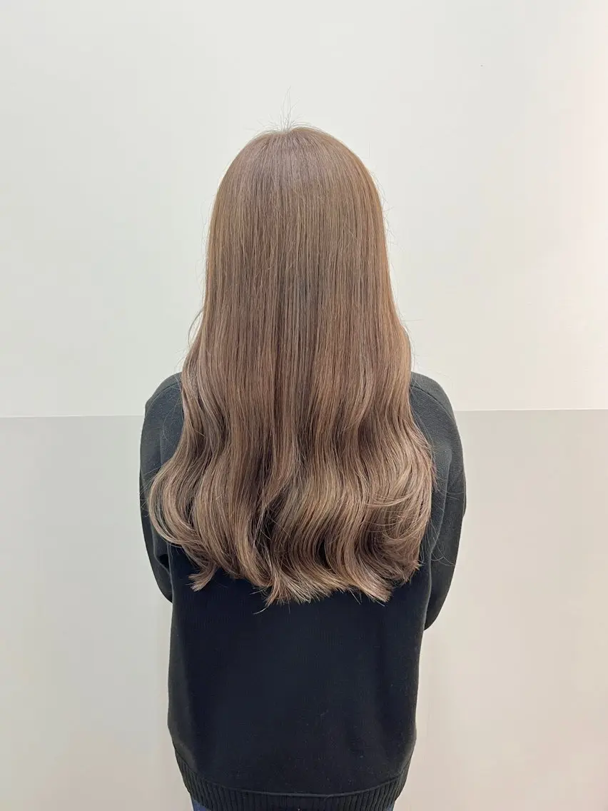 ロング カラー ヘアアレンジ ベージュカラー ミルクティーベージュ カット ヘアカラー 似合わせレイヤー/ 美髪縮毛矯正/ミナエのヘアスタイル