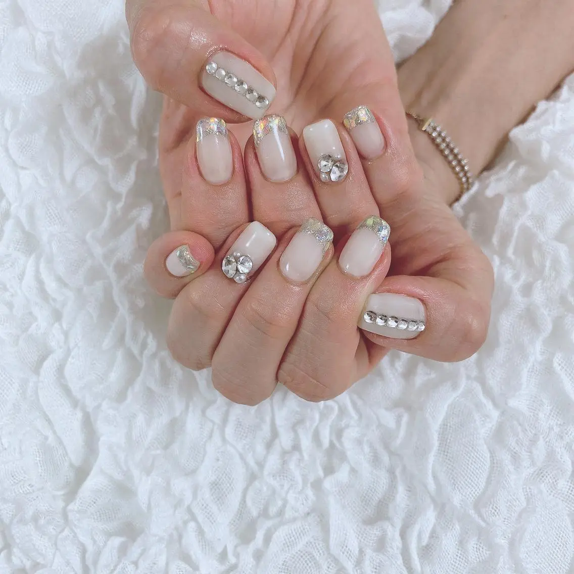 ネイル フレンチネイル ガラスフレンチ SOL NAILのネイルデザイン