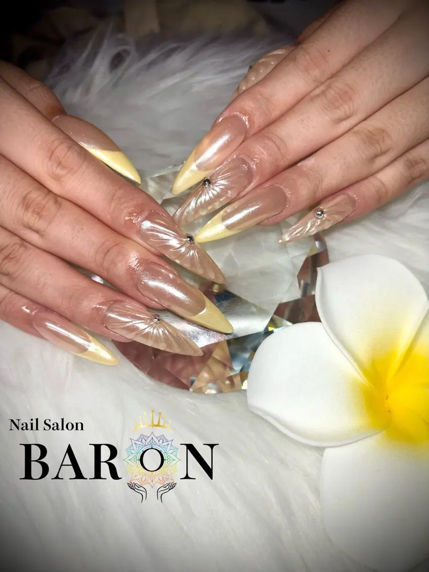 ネイル オーロラネイル キラキラネイル パステルネイル シンプルネイル 夏ネイル ハンドネイル ♛︎BARON♛︎ MASHIROのネイルデザイン