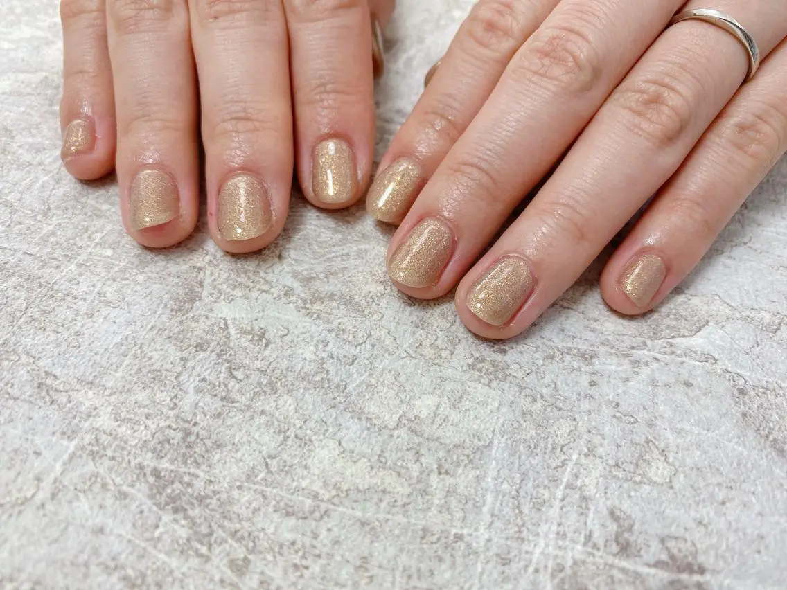 ネイル ラメ(グリッター) ハンドネイル mogunail &blowのネイルデザイン
