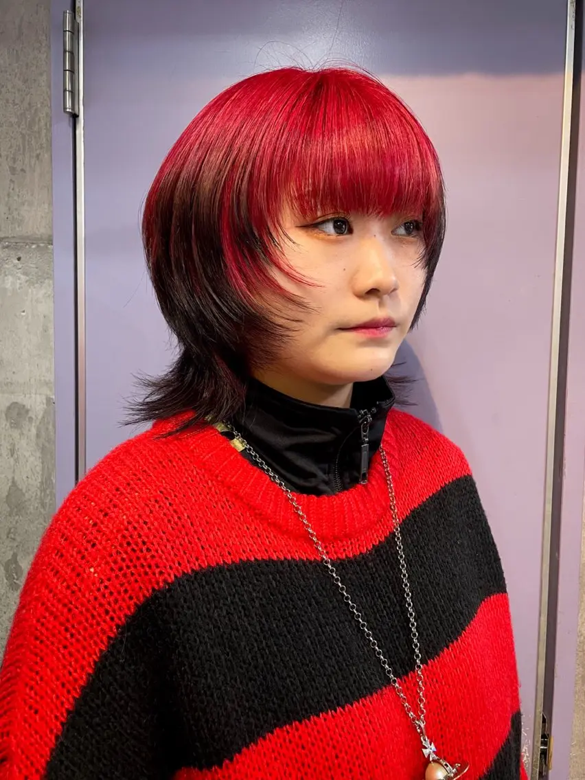 ミディアム カット ヘアカラー ハイトーン/ブリーチ /ウルフ⛓️MAKIのヘアスタイル