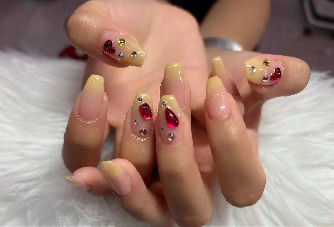 ネイル グラデーション ハンドネイル 🐰WOLTOKYO 🐰池袋mikaのネイルデザイン
