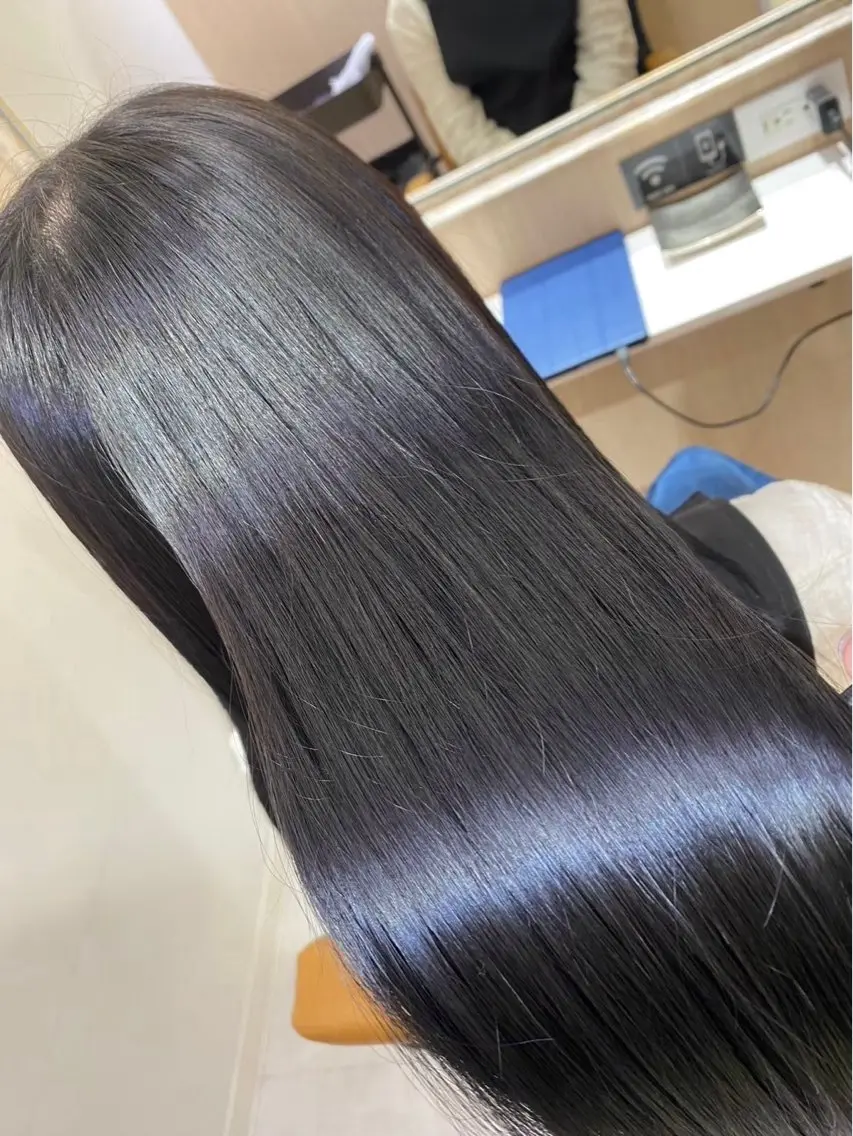 ロング パーマ 髪質改善 トリートメント カット 縮毛矯正 トリートメント 🩶医療×美髪🤍 新宿完全個室髪質改善のヘアスタイル