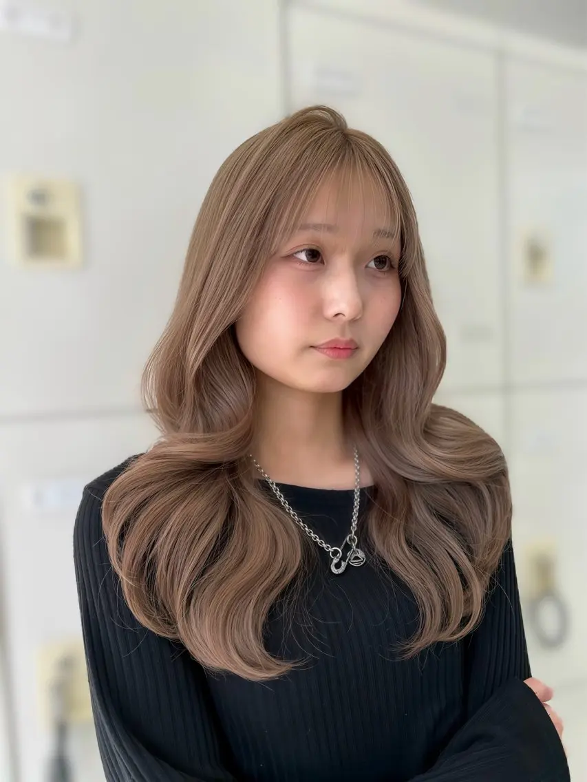 ロング カラー 藍斗│モテ透明感× 顔周りレイヤー🫧のヘアスタイル