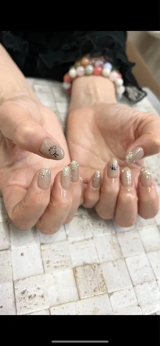 ネイル ハンドネイル フットネイル takenawa sakiのネイルデザイン