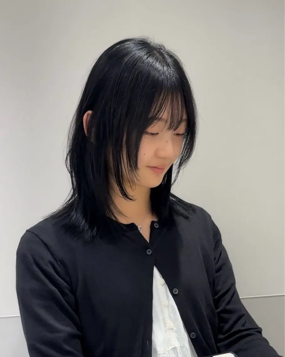 ミディアム カラー パーマ ヘアアレンジ メンズ カット ヘアカラー トリートメント 髪質改善縮毛矯正 ブリーチなしRYOのヘアスタイル