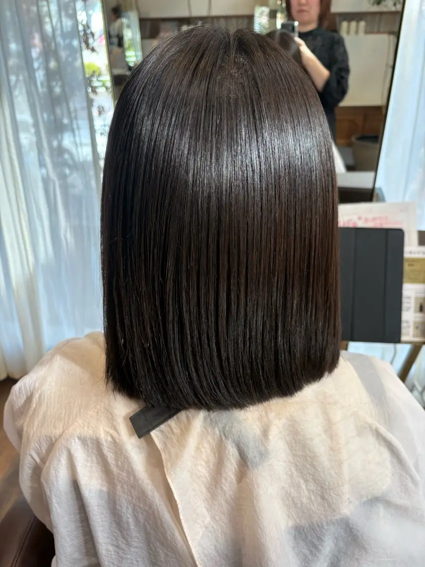 ミディアム 縮毛矯正 lapis tosakiのヘアスタイル